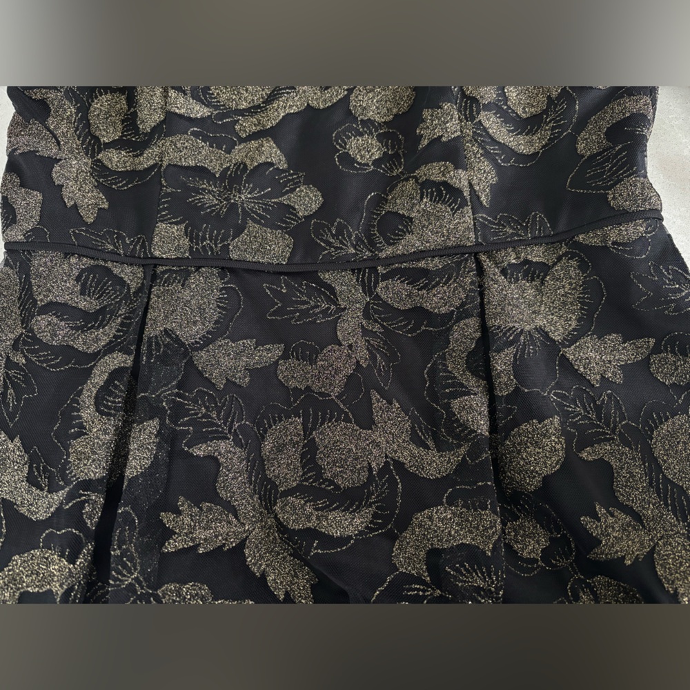Adrianna Papell Black and Gold Lace Mesh Dress Long Sleeves Gown Size 12 - Picture 11 of 16